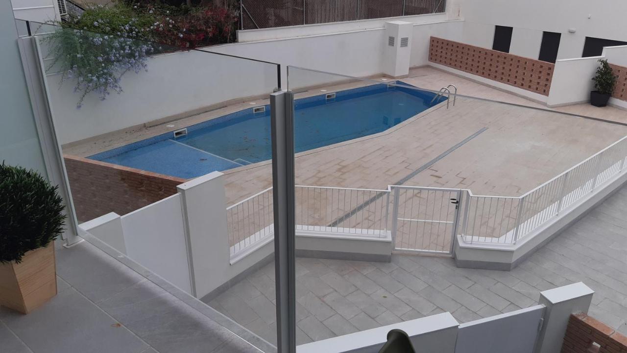 New Beside Sitges With Pool Beside Beach Vilanova i la Geltrú Eksteriør billede