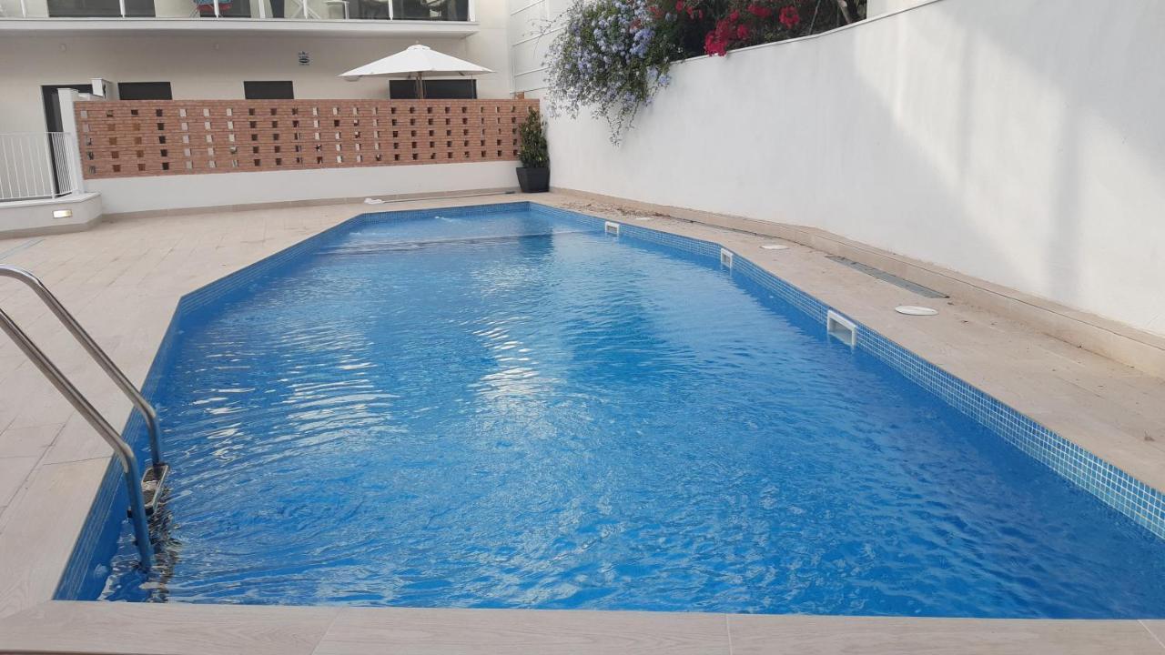 New Beside Sitges With Pool Beside Beach Vilanova i la Geltrú Eksteriør billede