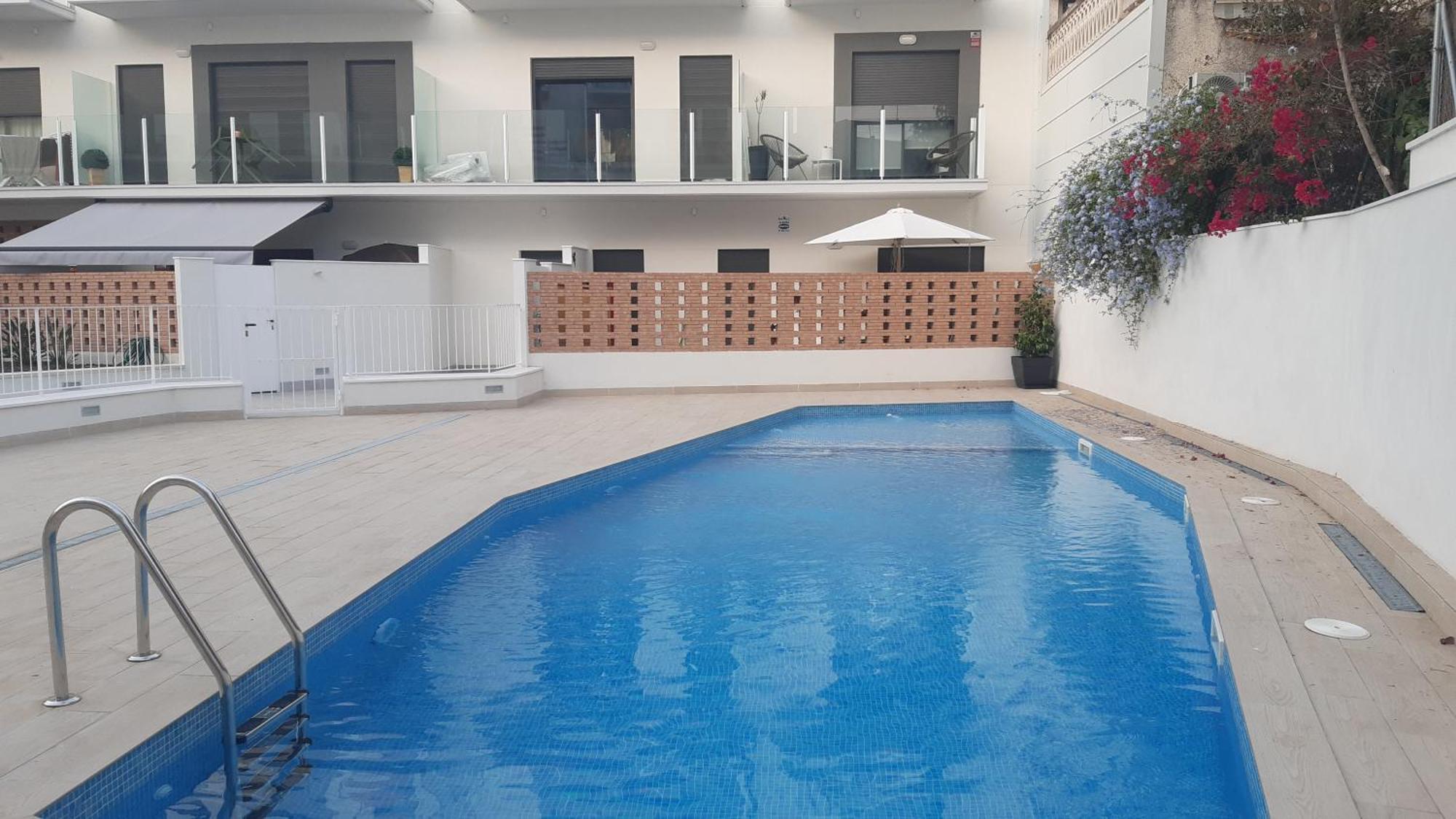 New Beside Sitges With Pool Beside Beach Vilanova i la Geltrú Eksteriør billede