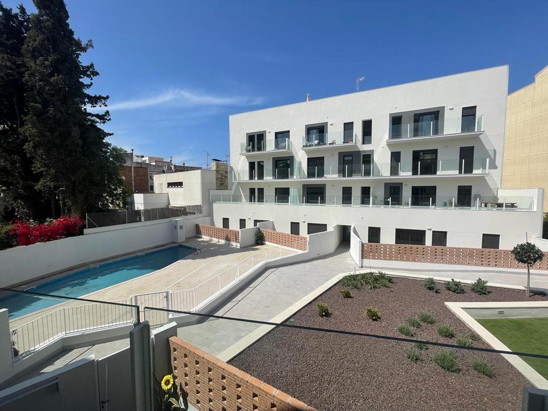 New Beside Sitges With Pool Beside Beach Vilanova i la Geltrú Eksteriør billede