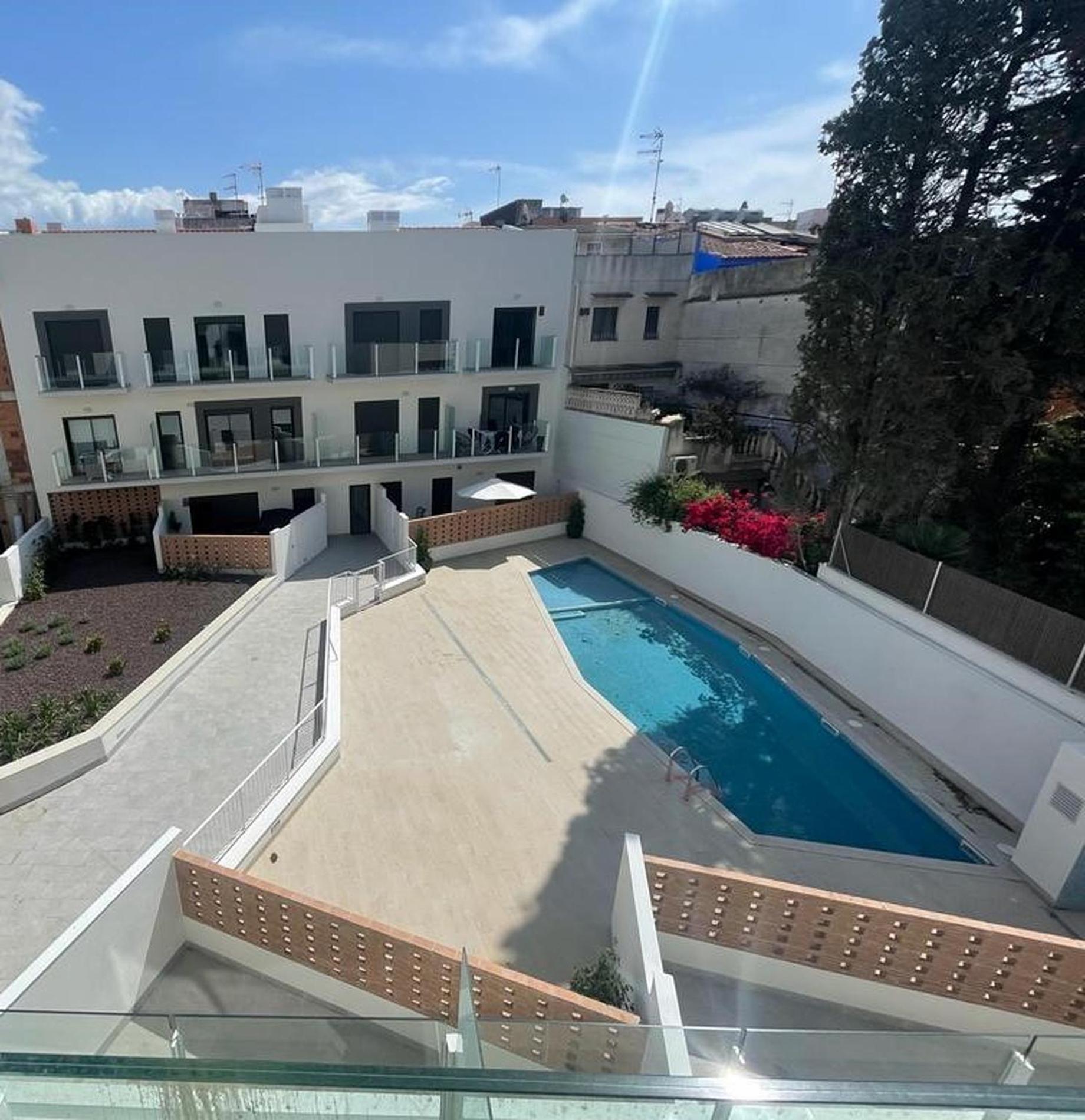 New Beside Sitges With Pool Beside Beach Vilanova i la Geltrú Eksteriør billede